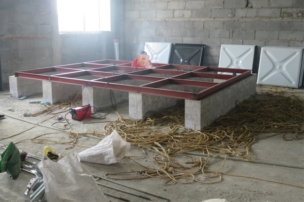 不銹鋼水箱的基礎需要加鋼筋嗎？